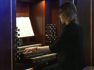 Pipes at One: Mina Marie Jelinek